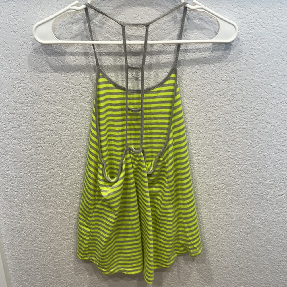 B Sharp Razorback Tank - Picture 4 of 4